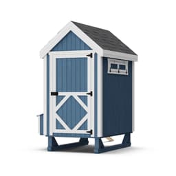 Colonial Gable Coop lifestyle